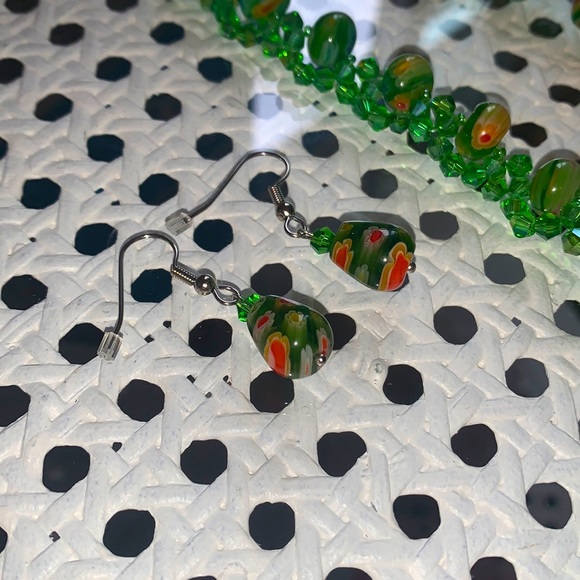 (3 for $30) Necklace & Earrings Set 💚 - Picture 7 of 7
